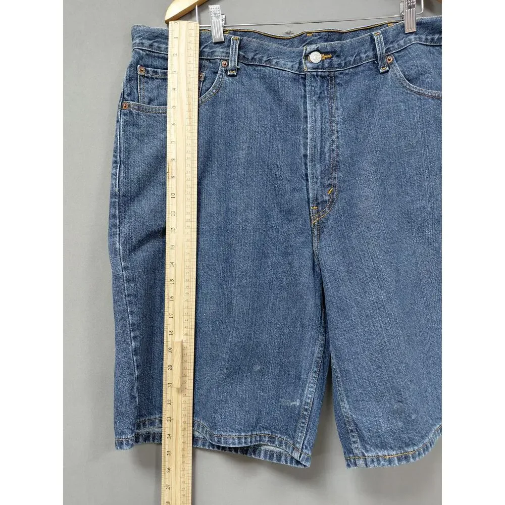 Levi's 550 Relaxed Fit Blue Denim Medium Wash Shorts Men Size 42